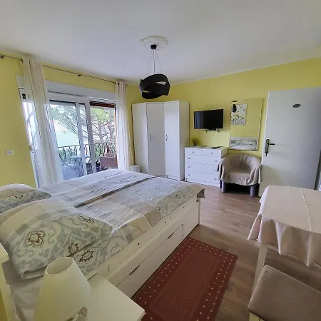 Nocleg ze śniadaniem House Vali