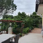 House Vali Bed & Breakfast Lovran