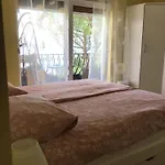Alojamento de Acomodação e Pequeno-almoço House Vali