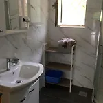 Bed & Breakfast House Vali 4*