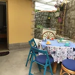 House Vali 4*