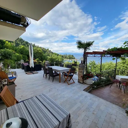 House Vali 3* Lovran