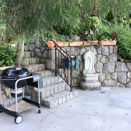 Oda ve Kahvaltı House Vali Lovran