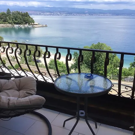 House Vali Bed and Breakfast