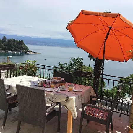 Oda ve Kahvaltı House Vali Lovran