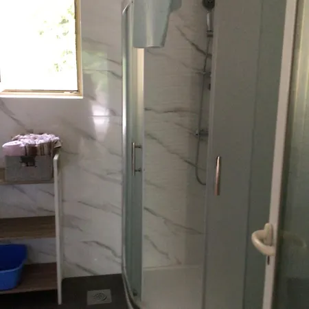 House Vali Bed & Breakfast 3*
