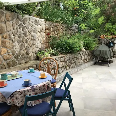House Vali Lovran