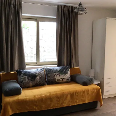 Bed & Breakfast House Vali