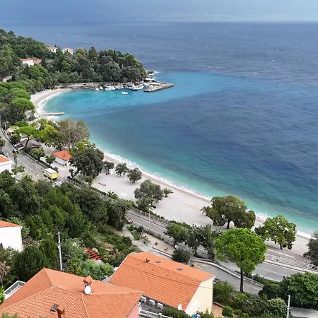 B&B House Vali
