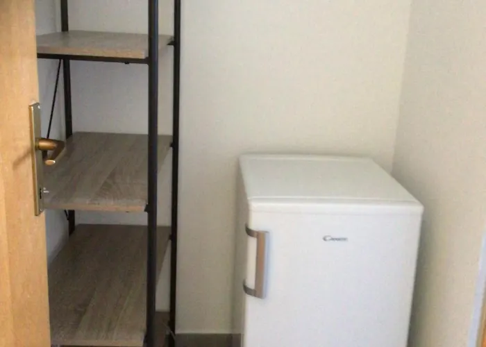 House Vali Bed & Breakfast