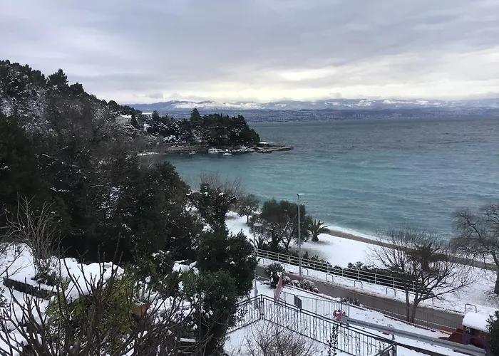 Bed & Breakfast House Vali