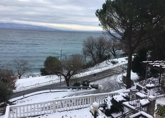 House Vali Bed & Breakfast Laurana